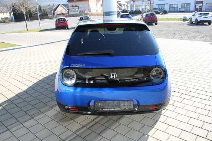 Honda e Advance (16')