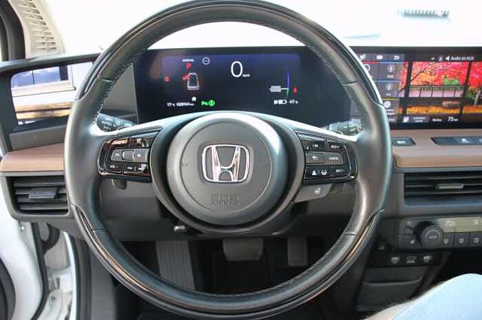 Honda e Advance (17')