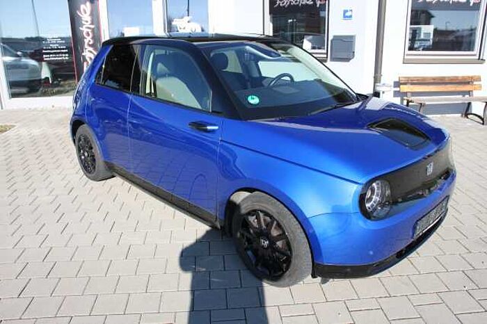 Honda e Advance (16')