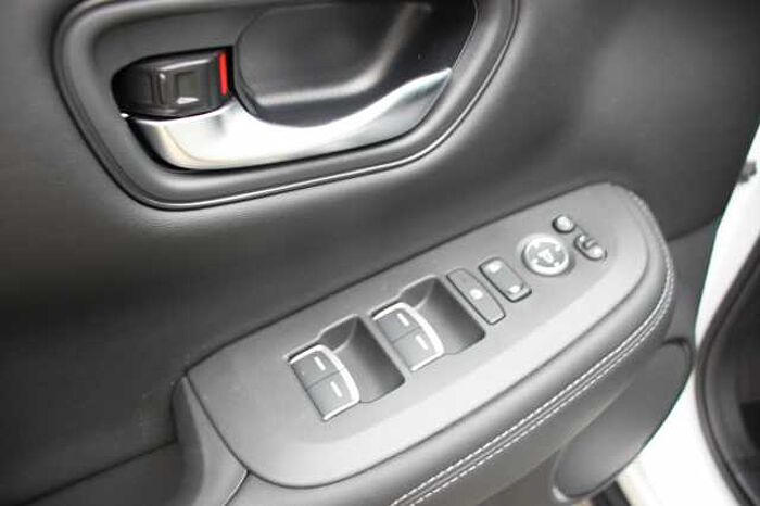 Honda ZR-V 2.0 Elegance i-MMD Hybrid e:HEV