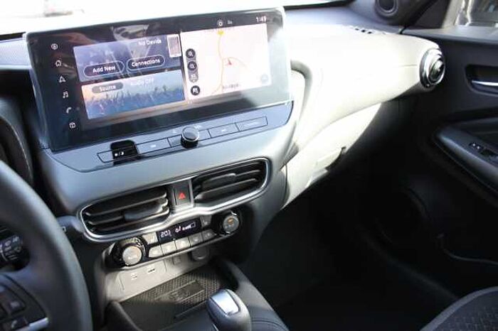 Nissan Juke 1.6 N-Connecta Hybrid 4AMT