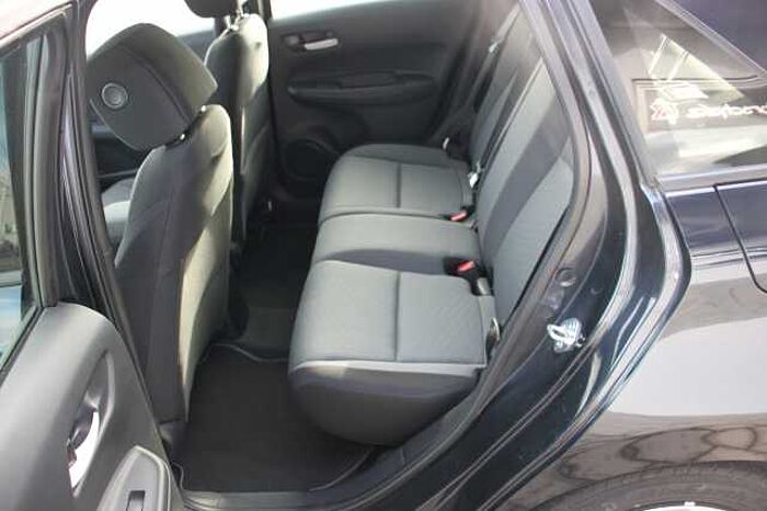 Honda Jazz 1.5 Comfort i-MMD e-CVT Hybrid