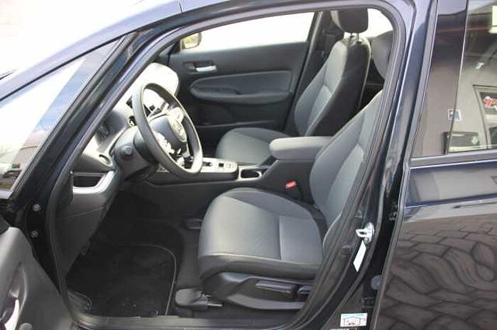 Honda Jazz 1.5 Comfort i-MMD e-CVT Hybrid