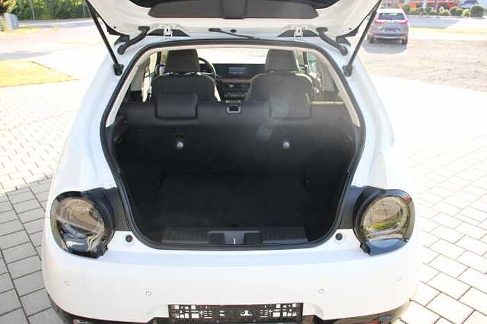 Honda e Advance (17')