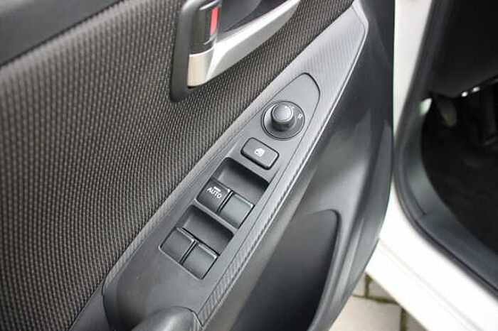 Mazda 2 ADVANTAGE SKYACTIV-G 90 M HYBRID